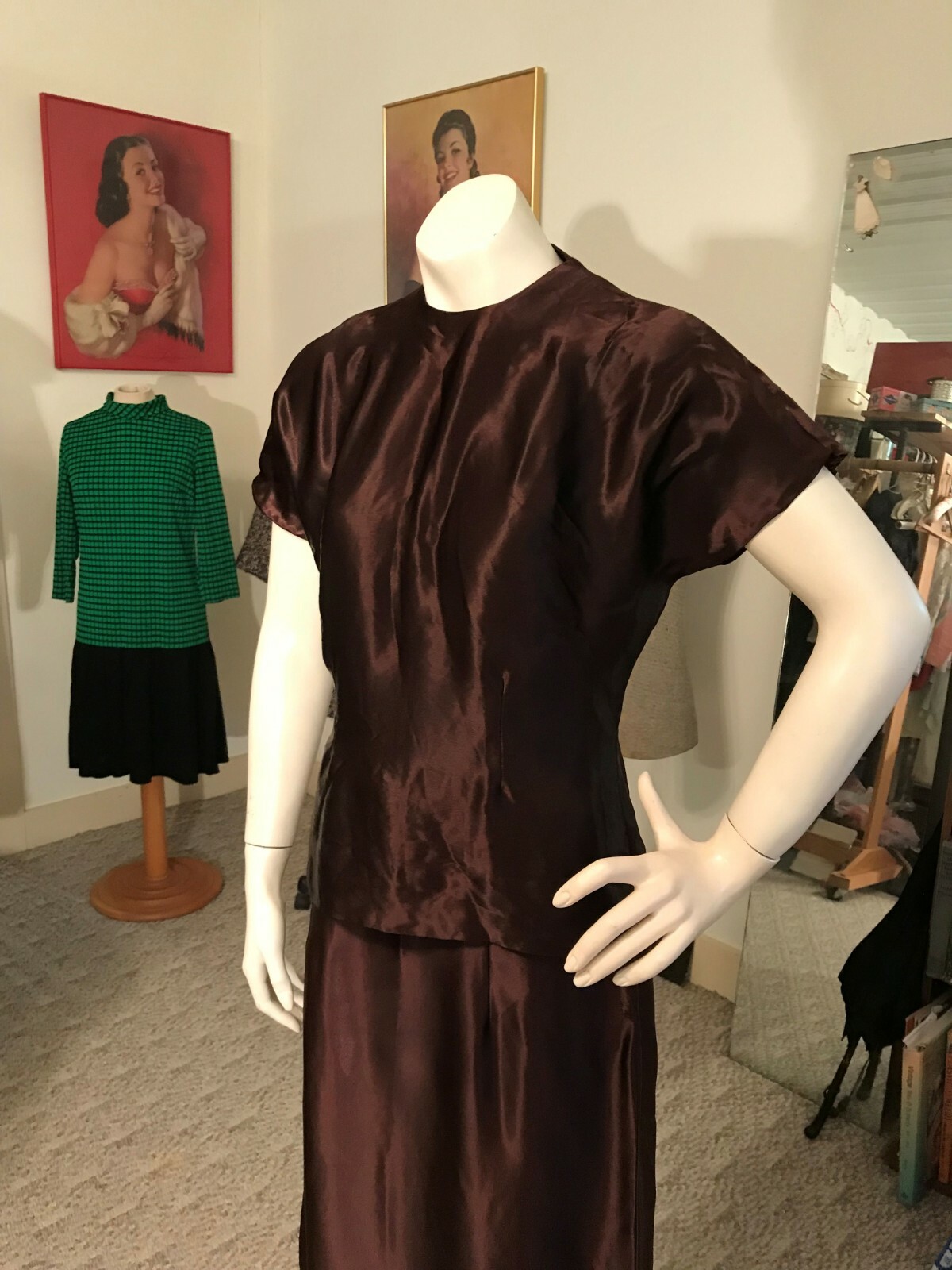 VTG Hollywood Paramount 1930/40’s 3 Piece Satin Outfit/Jacket/Skirt/Hat !