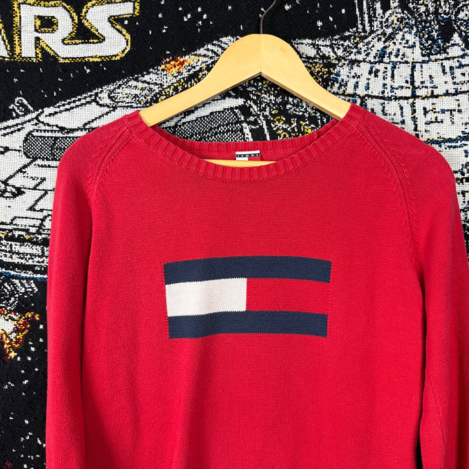 Vintage Tommy Jeans Red Flag Logo Knit Sweater XL Made in Japan Raglan Crewneck