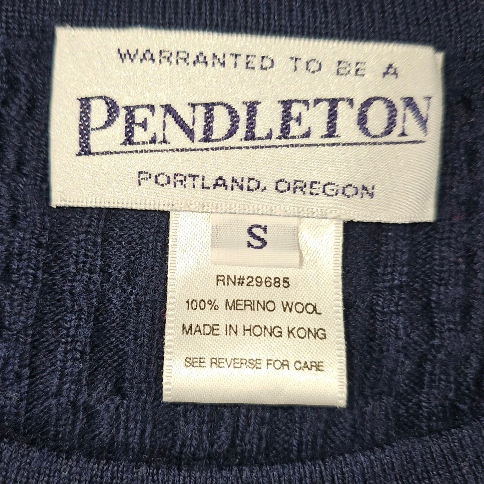 Pendleton Navy Blue 100% Merino Wool Cable Knit Crewneck Sweater Small Vintage