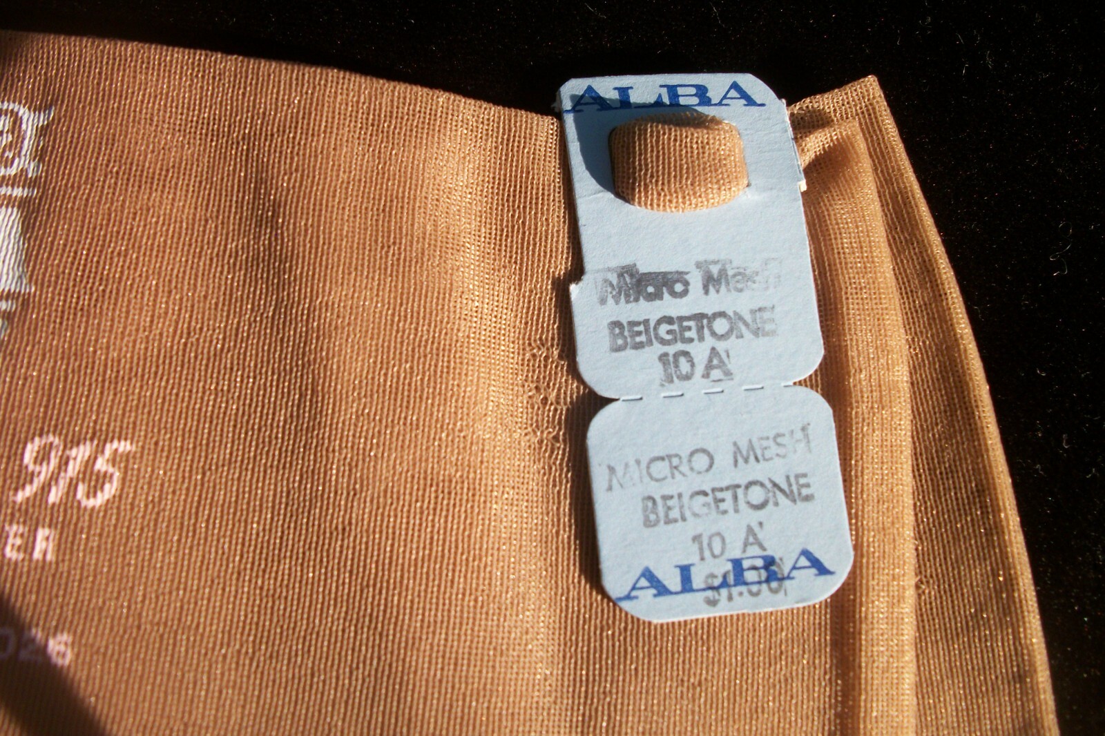 Vintage Stockings Alba Micro Mesh Seamless 15 Denier Nylon 10A Beige
