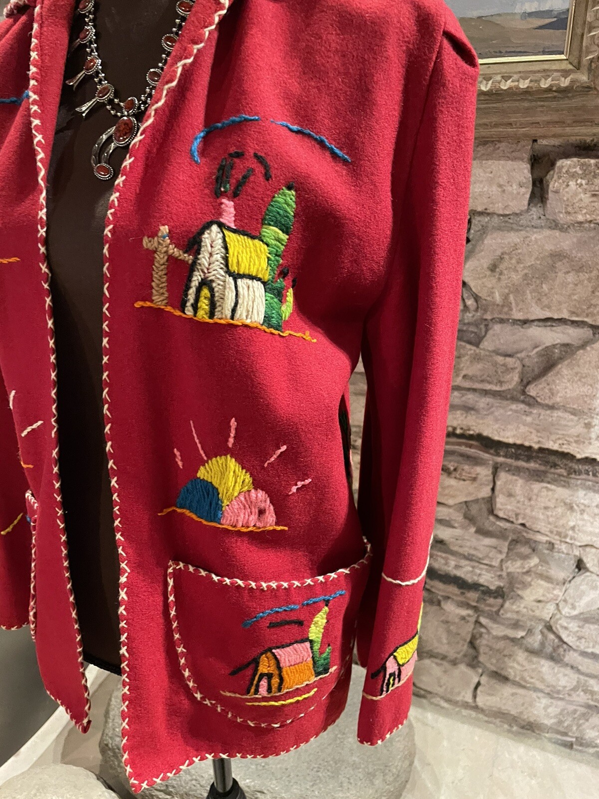 Lovely Vintage Red Embroidered Wool Felt Mexican Jacket Size S