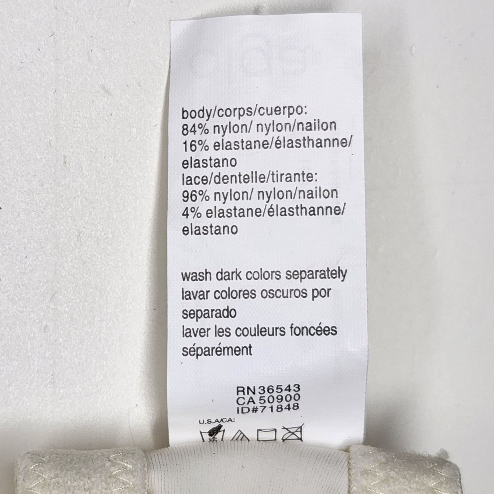 OLGA NWT 40C Ivory Gentle Lift Lace Trim Underwire Bra 5001 NEW