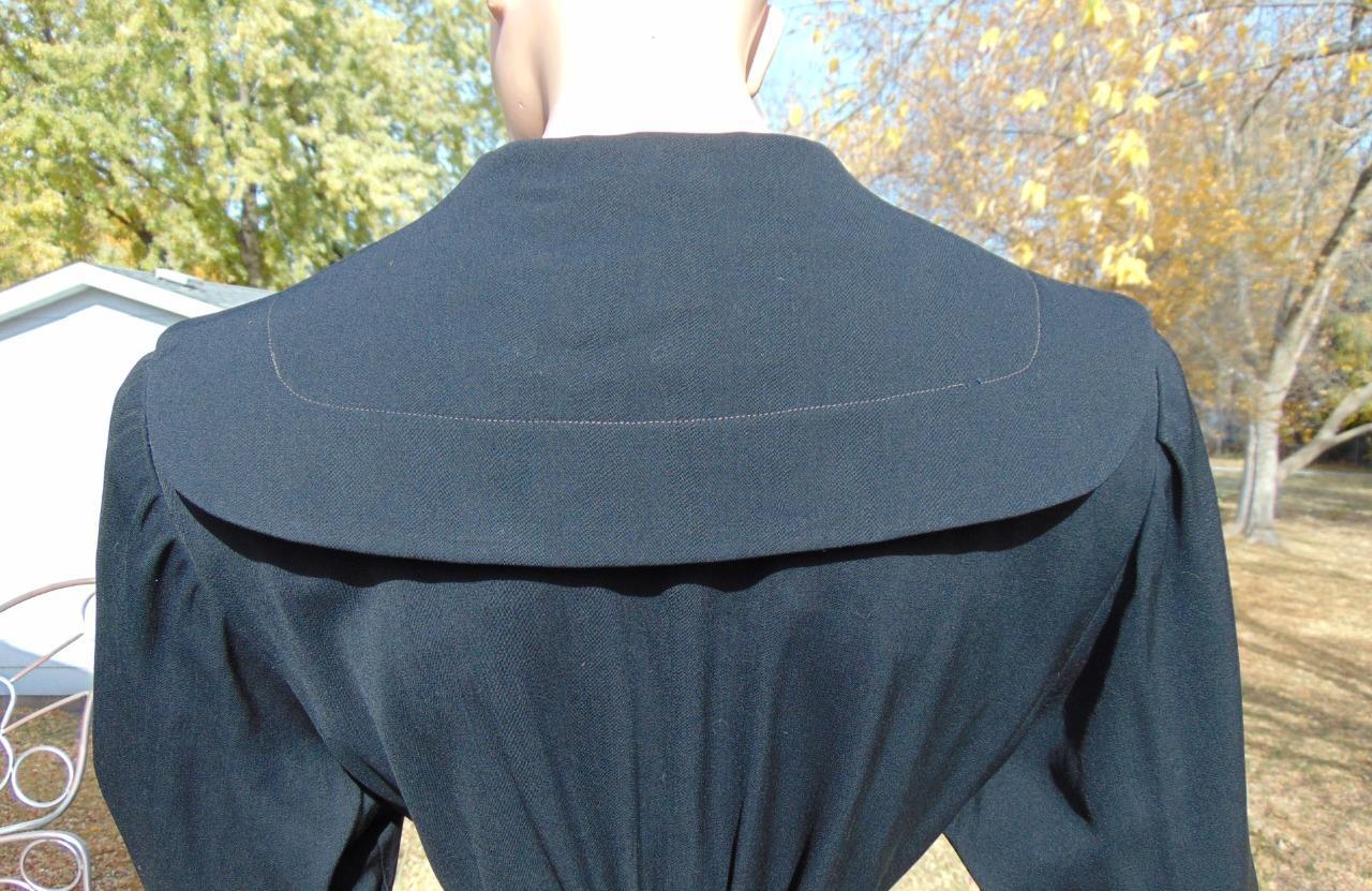 VTG 40s Forstmann Black Gabardine Belted Back Fitted Coat 34W