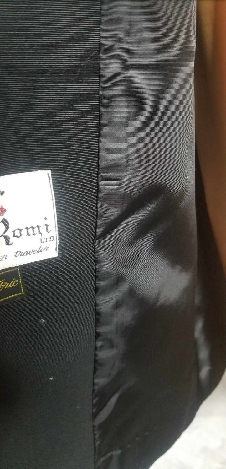 Vintage 1960s Black Velvet Cocktail Coat Mod GoGo Count RAMI Auze Medium