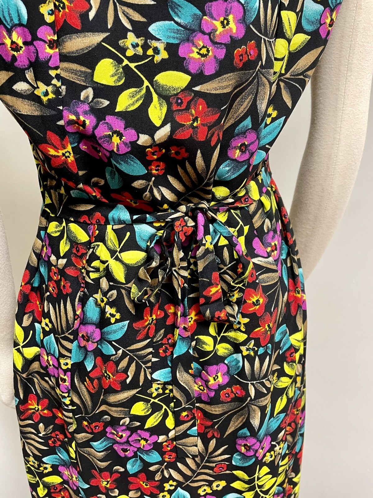 Betsy Lauren 90’s Bright Floral Hawaiian Print Midi Dress Deadstock w tags Sz 8