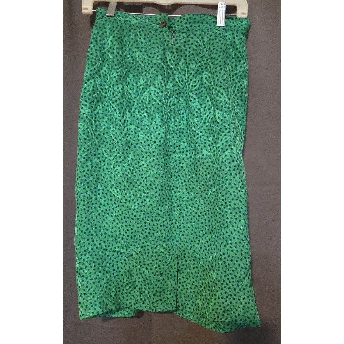 Liz Claiborne Collection Green Silk Leaf Print Skirt Suit Set, Women’s Size 6