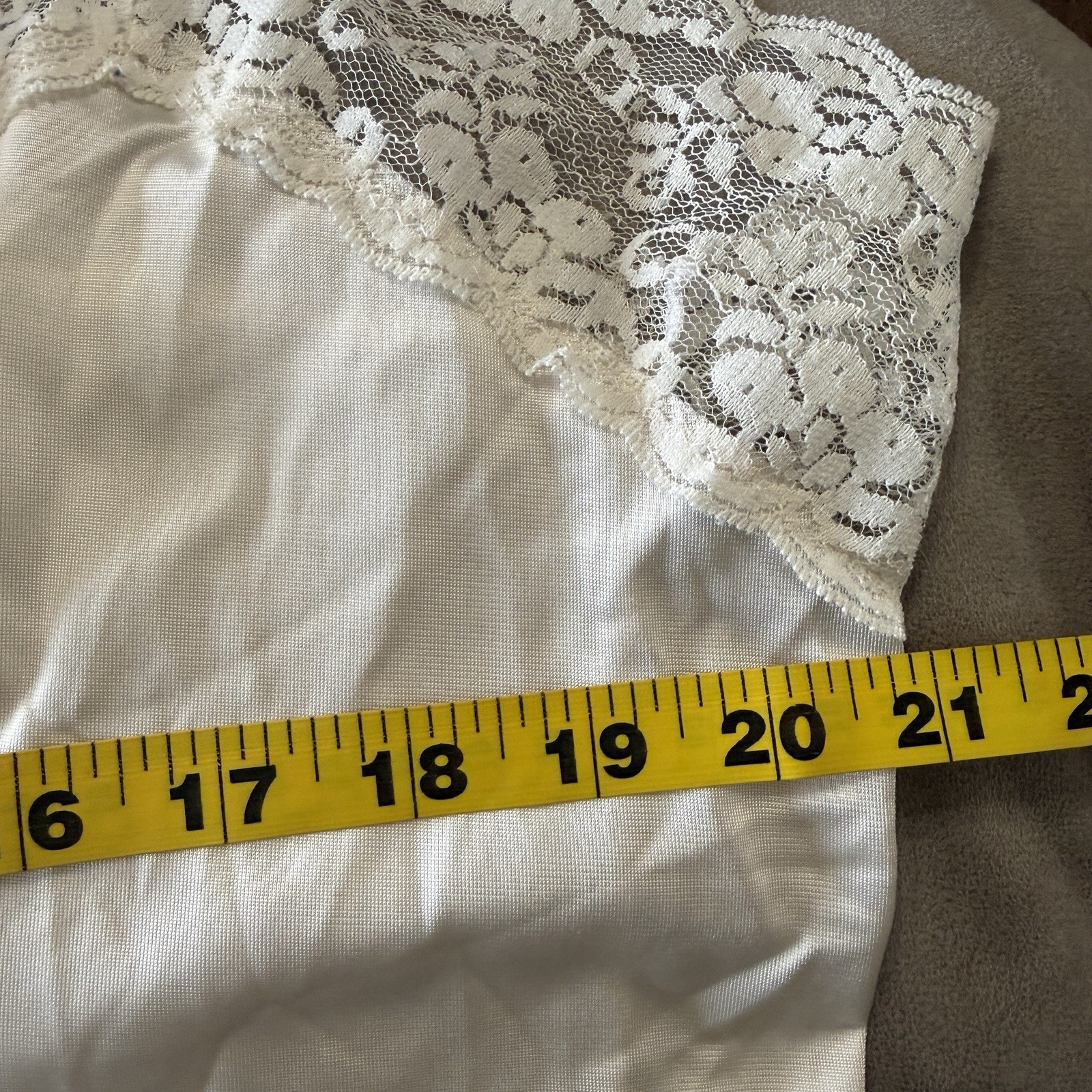 Vtg Perfectform Satin Nylon Cami Women 48 Cream Lace Trim Coquette Sexy Lingerie