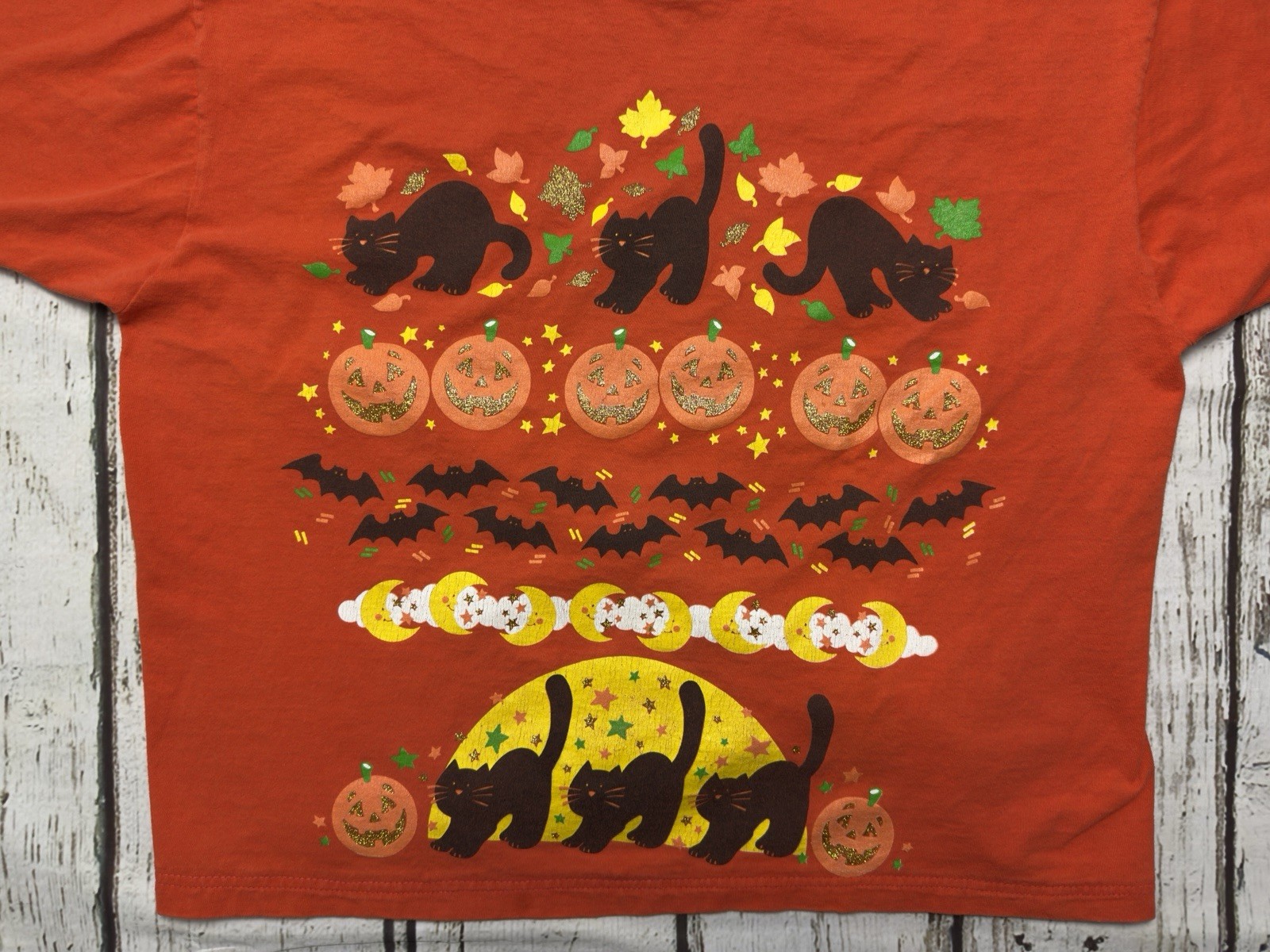 VTG Black Cats Pumpkins Bats Halloween Themed 90s Single Stitch Women’s T-Shirt