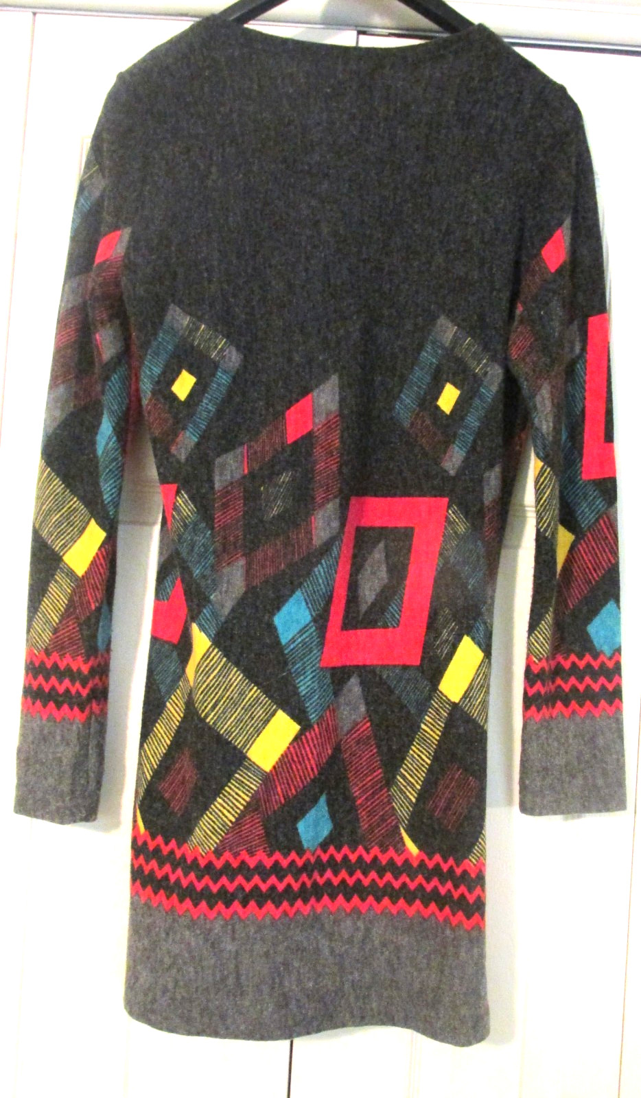 Vtg. ADORE Women’s M L/S Black Geometric Print Mod BoHo Knit Dress