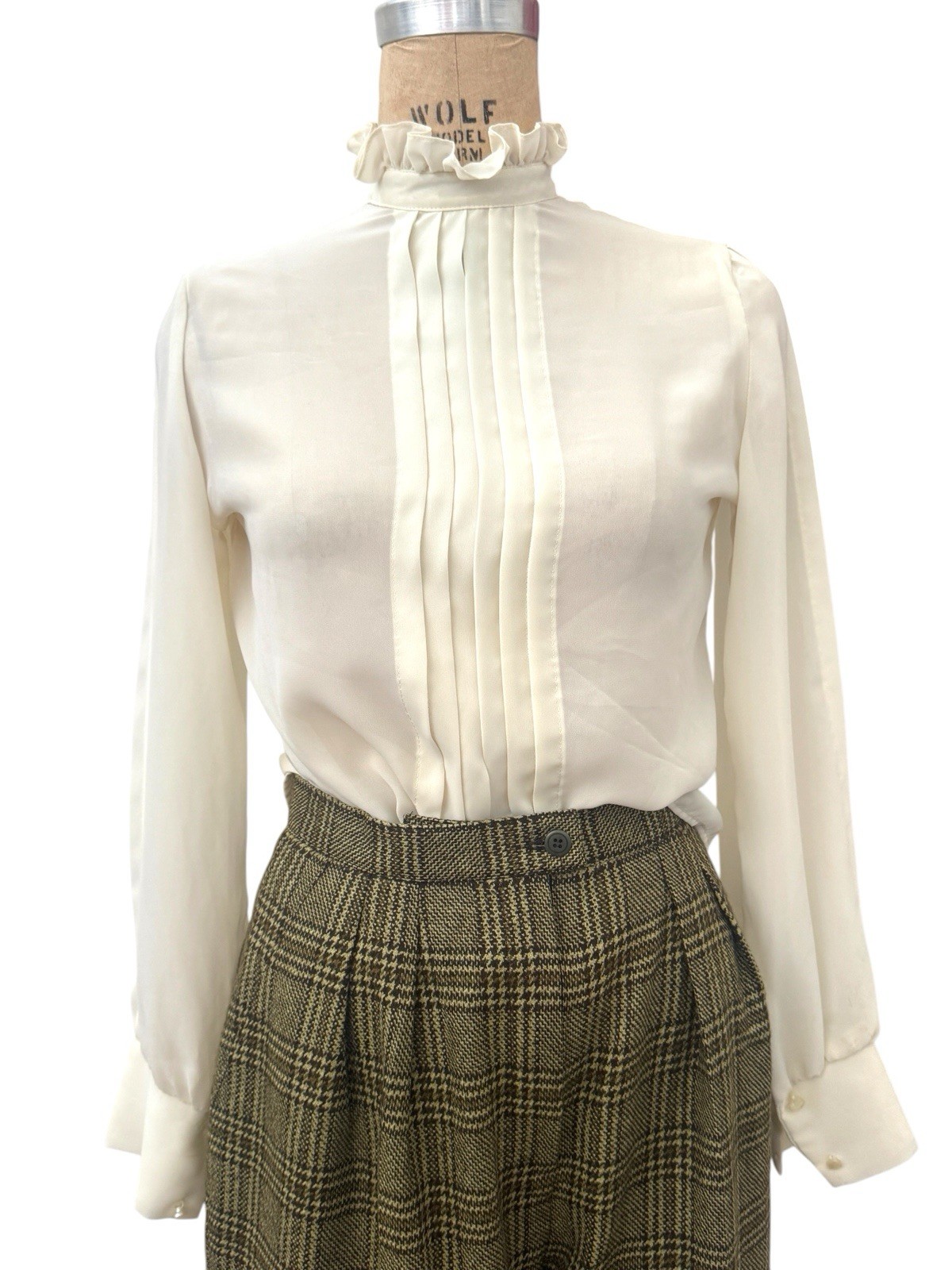 VINTAGE Cream Blouse Womens Size S Pleats Shirt Off White Back Buttons