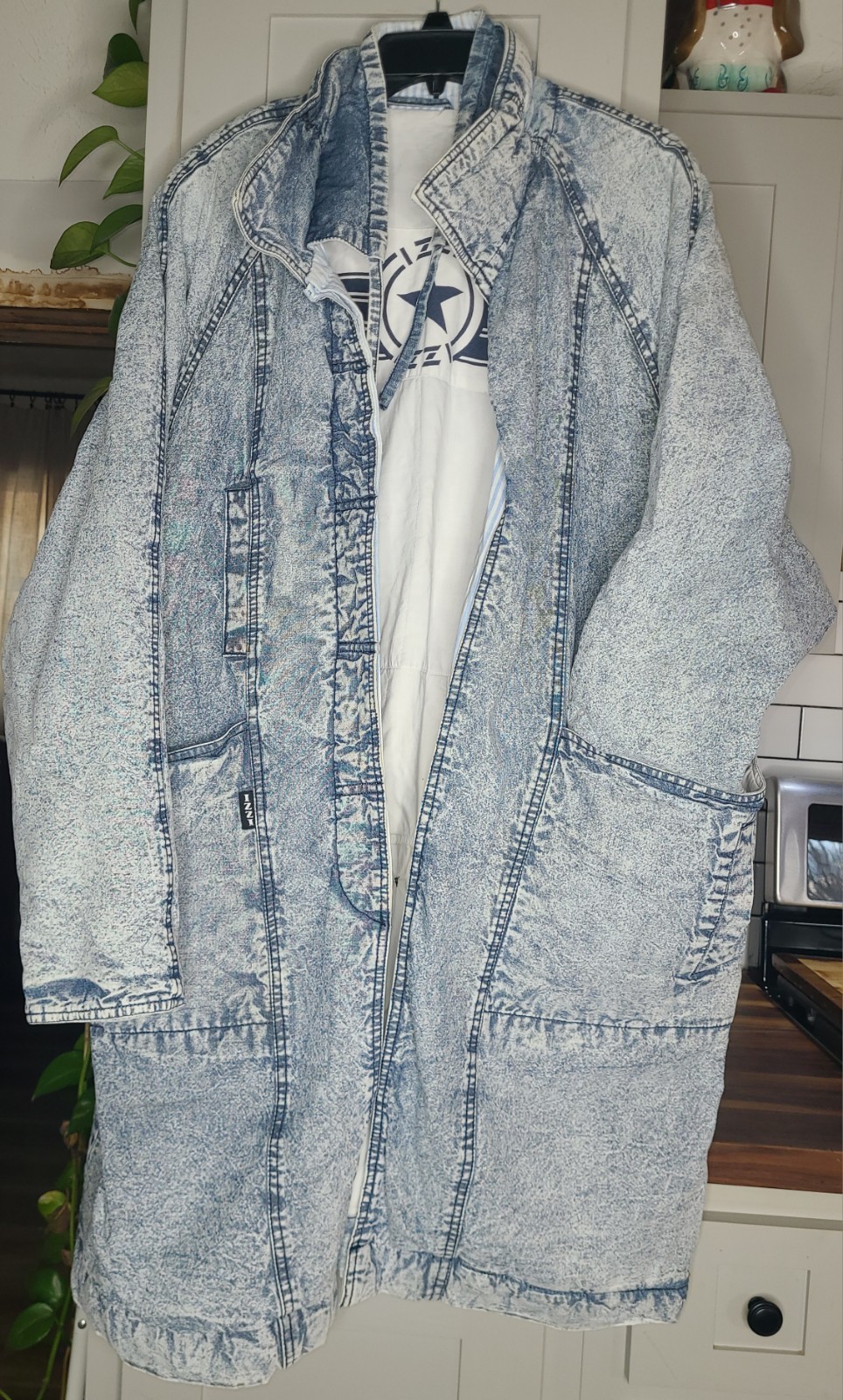 Vntg 80s Acid Wash TrenchCoat Denim Jacket Oversized Lrg By IZZI