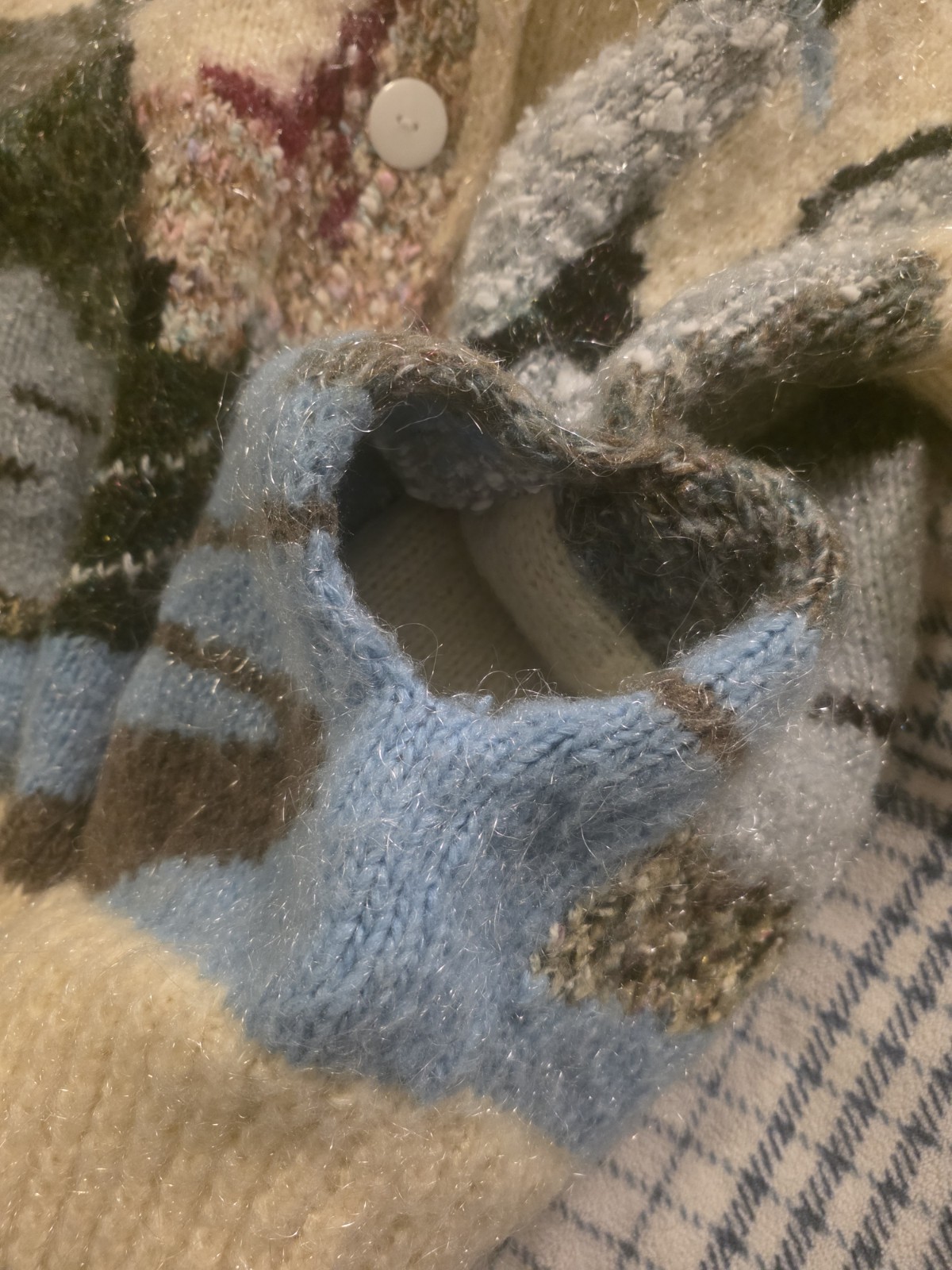 Vtg 70s Hand Knit Fuzzy Acrylic Cardigan Sweater Mountain Landscape Womens Large