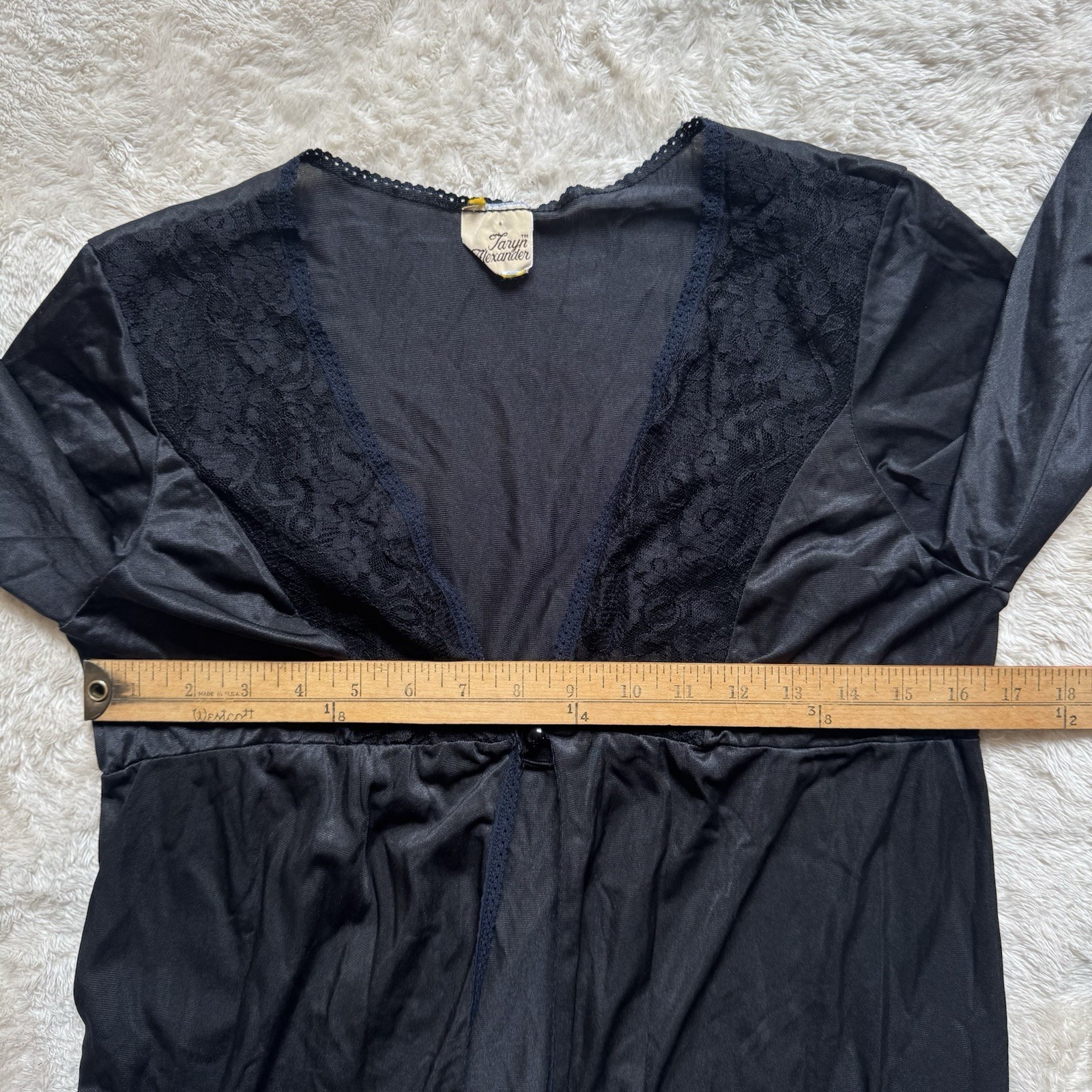 Taryn Alexander Vintage Black Long Lace Trim Nylon Nightgown Robe. Sz M
