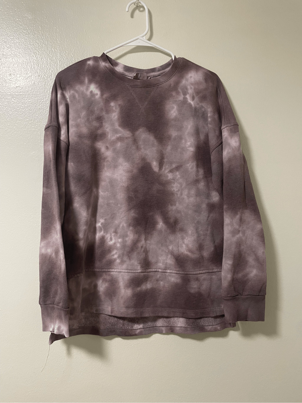 Universal Thread Purple Bleached Crew Neck XS