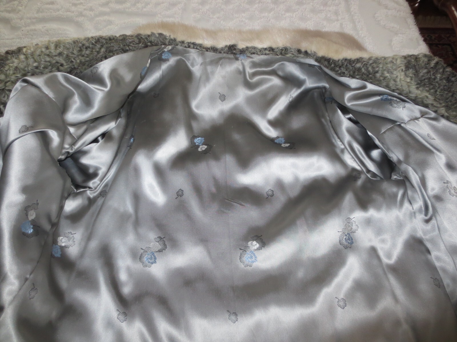 LADIES Norman Littmann CURLY LAMB FUR COAT w/HALF BELT &MINK FUR COLLAR W/Hanger