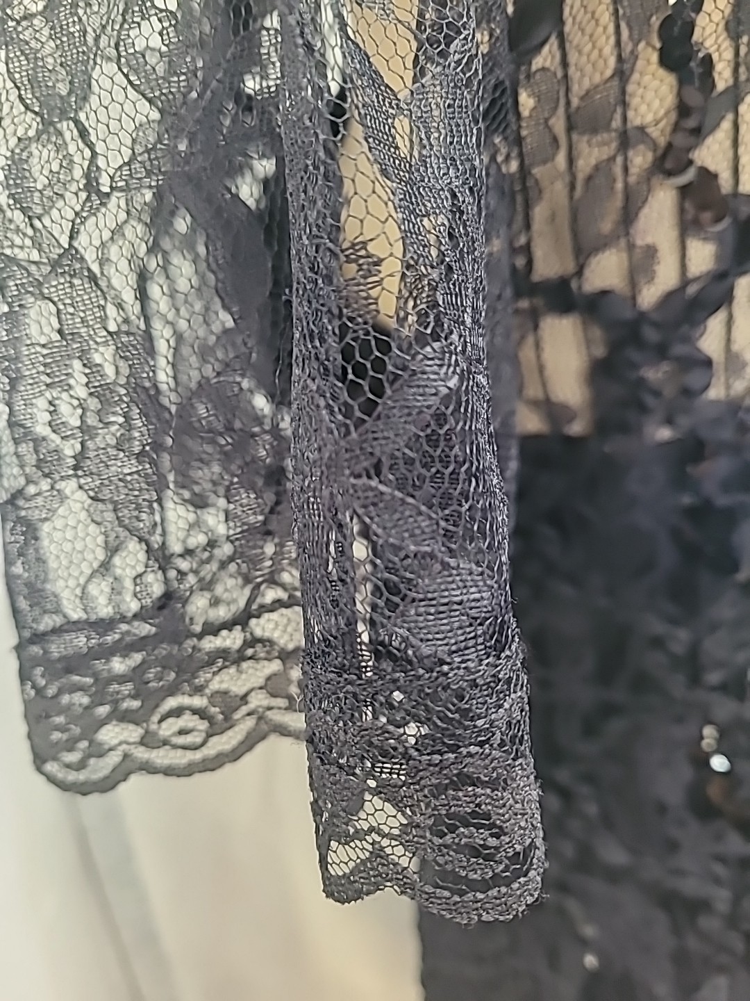 Vintage HW Collections Black Lace Dress Sequin Drop Waist Flutter Sleeve Size S