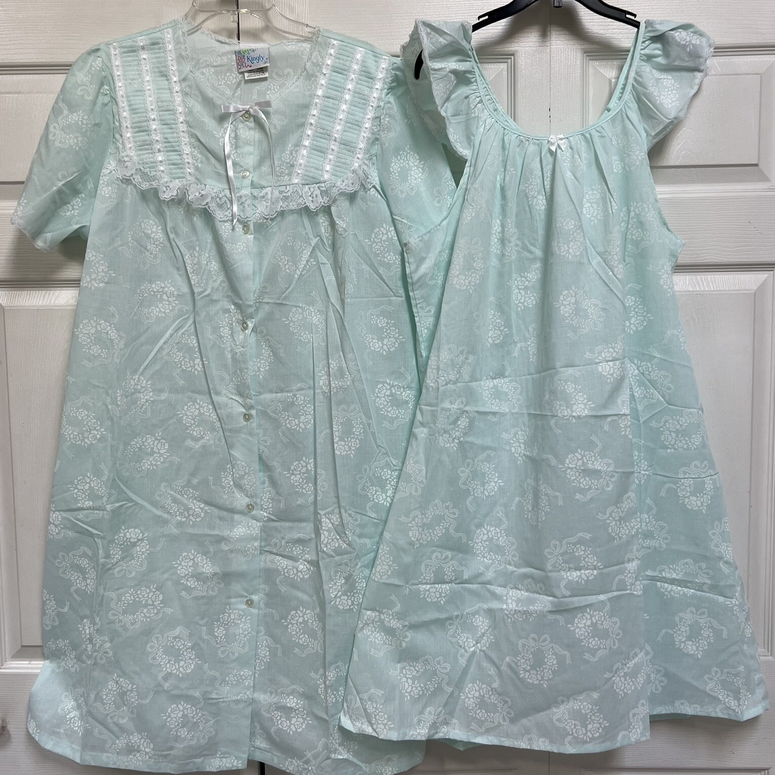 Vintage KINGLY 2 Piece Set Nightgown & Robe Cotton Blend Size L Mint Green New