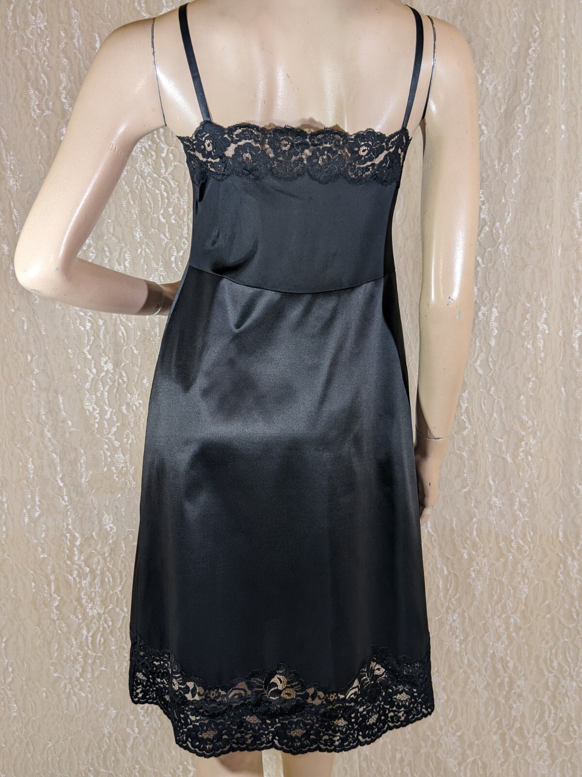 Vintage Vanity Fair Lingerie Shiny Slippery Lace Lingerie Black Dress Slip 38