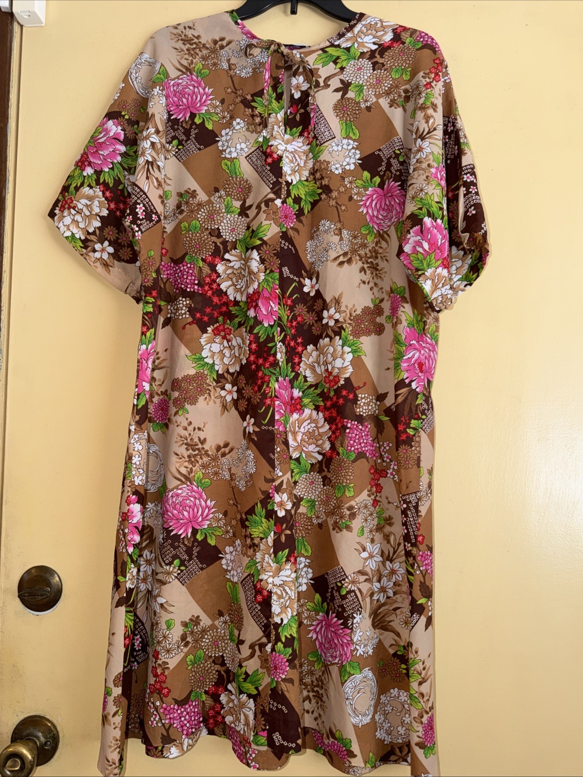 Pomare Hawaii Floral Dress Tiki Acrylic 70’s Vibrant No Size Tag/Flaws