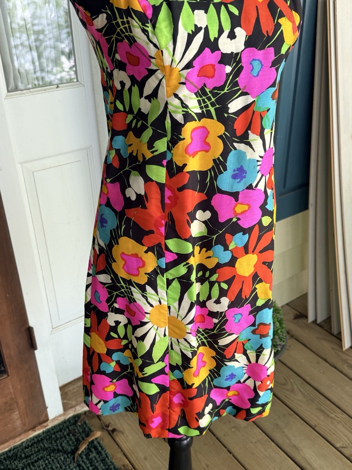 Vintage 70s ILGWU Union Made Bold Floral Shift Dress Silk Hawaiian Boho USA Sz 6