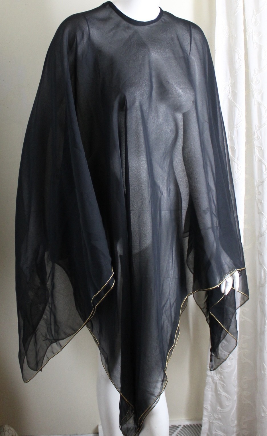 AS IS DAMAGE Estate vintage Saks Fifth Avenue Chiffon Cape Double-Layered XS S M