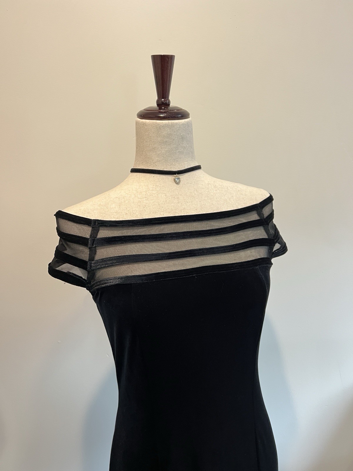 VTG Black Velvet Formal Evening Prom Dress Mesh Neckline Y2K Goth S