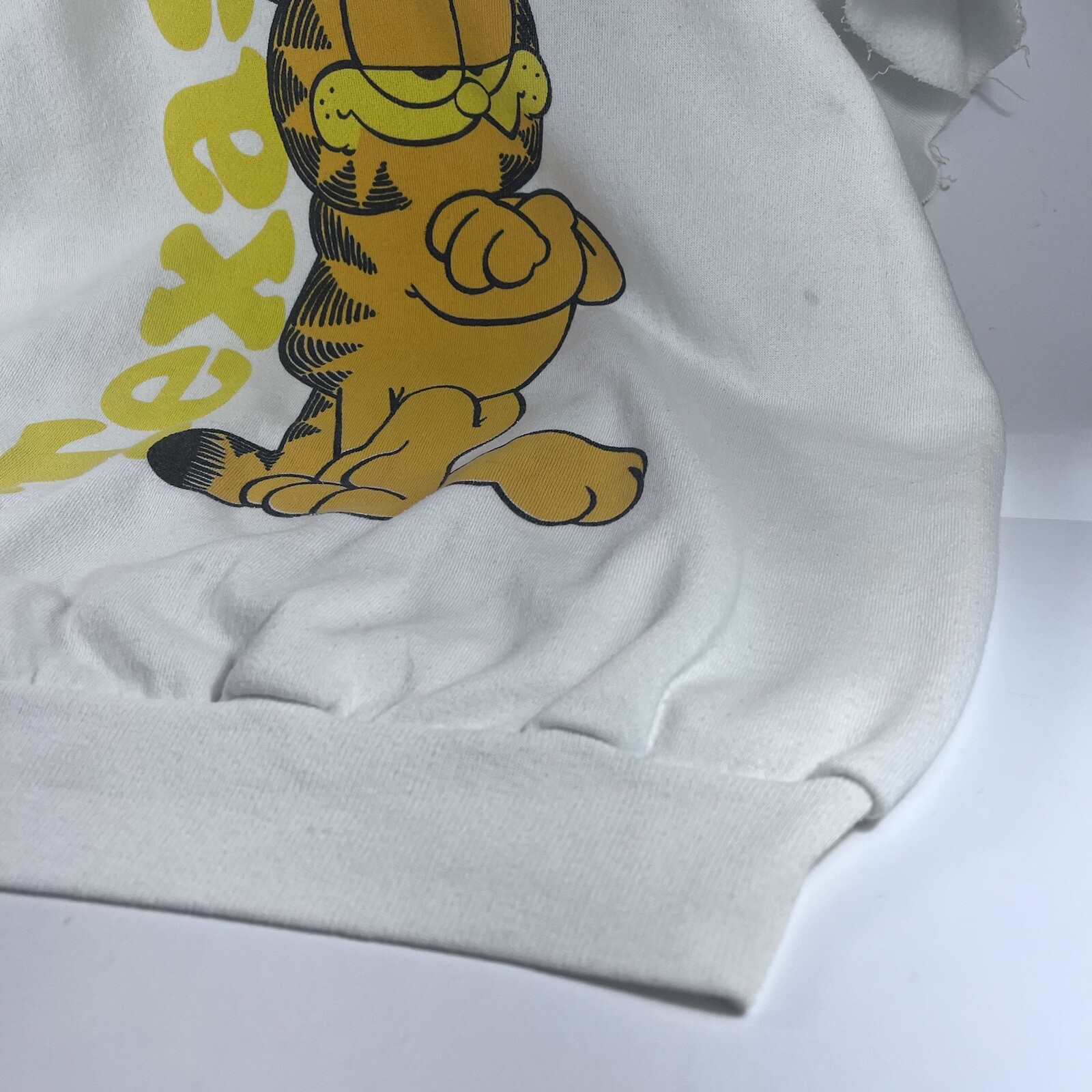 Vintage Garfield Texas Sweater USA One Size White Orange Jim Davis Sweatshirt