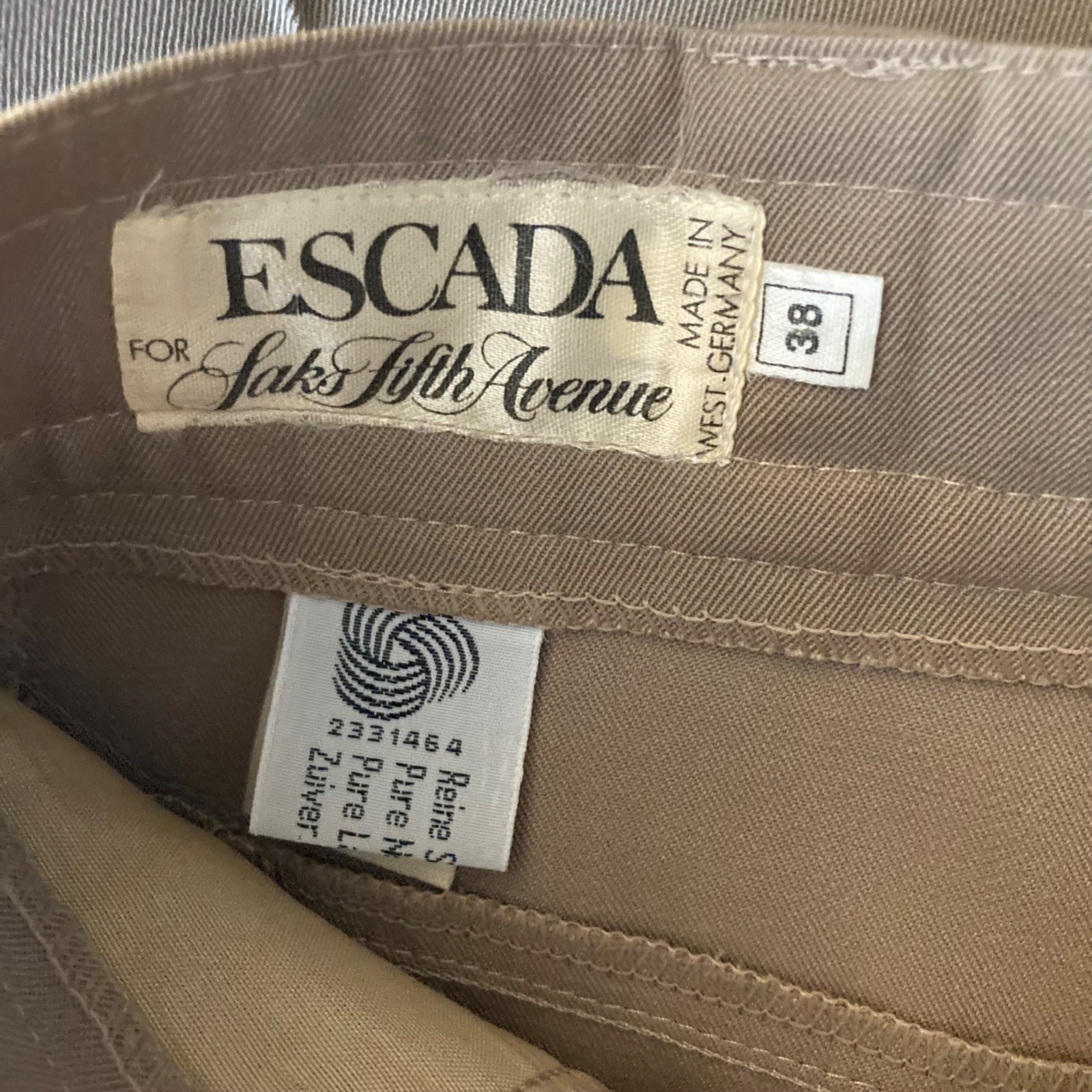 Vintage Escada Saks Fifth Avenue Pleat Front Wool Trousers 38Eu/Fits26 US Tan