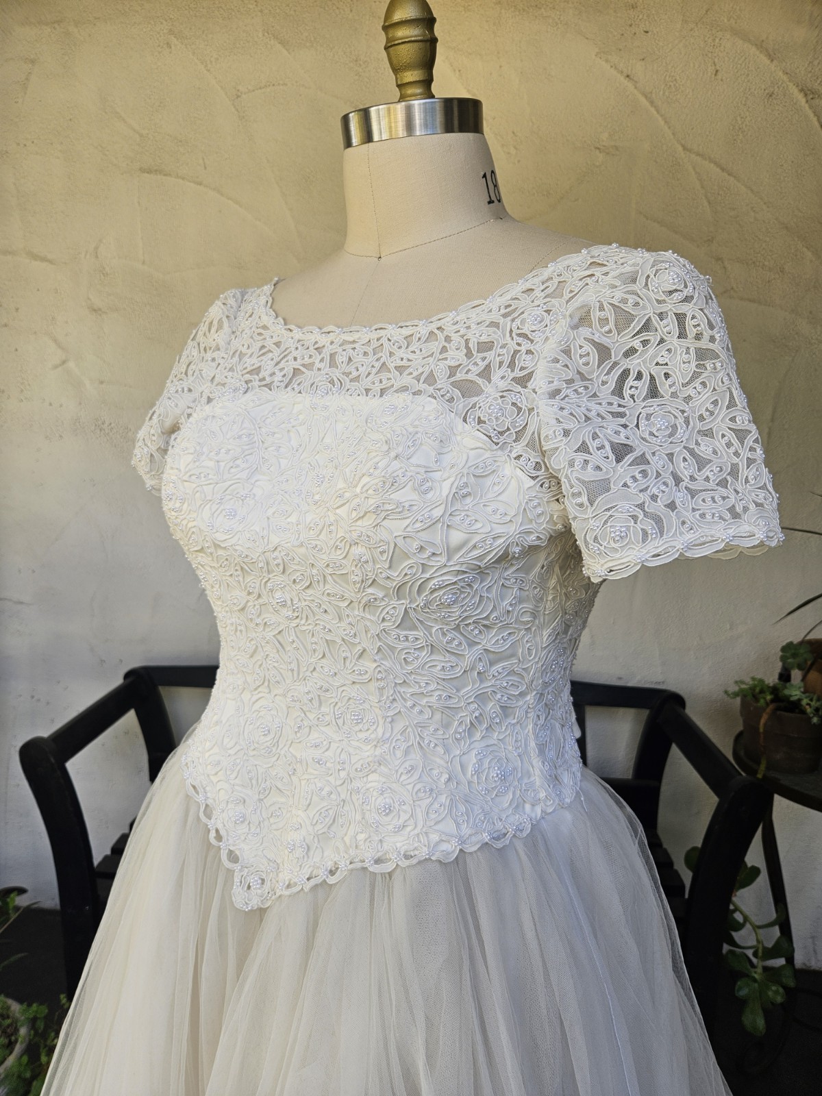 Vintage 90s-y2k Wedding Dress Ballgown Tulle Plus Size 16/18 Sleeves Lace Bridal