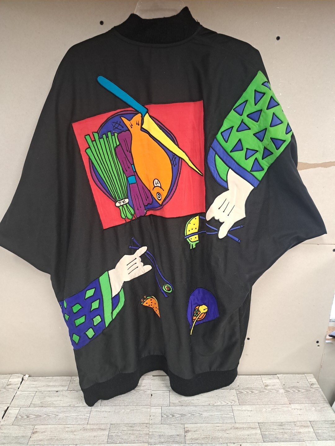 Vintage Silkscapes Sushi Asian Hand Painted 80s Mid Artsy Barber Jacket Used