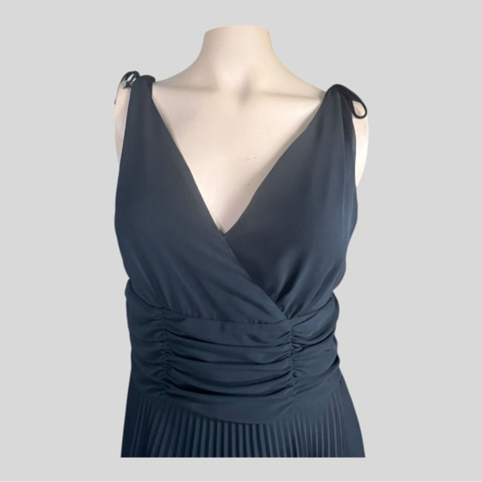 Vintage D.J. Summers Little Black Pleated Dress – Size 8