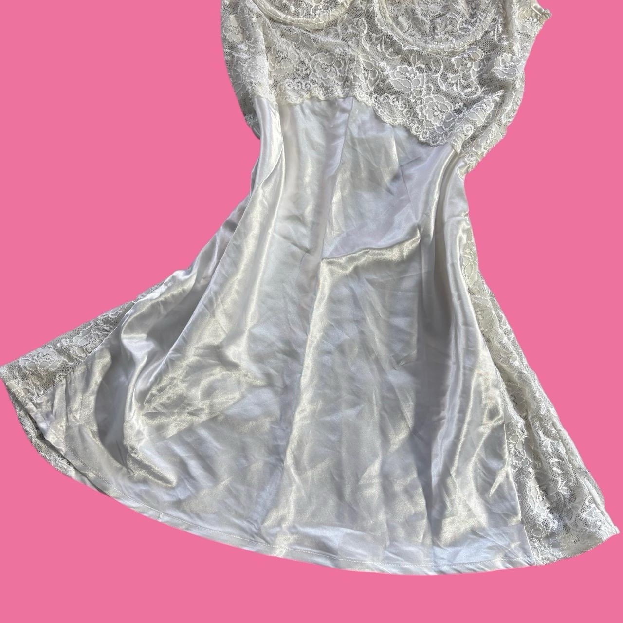 Vintage Frederick’s of Hollywood Lace Satin Slip Dress Size Small White Lace