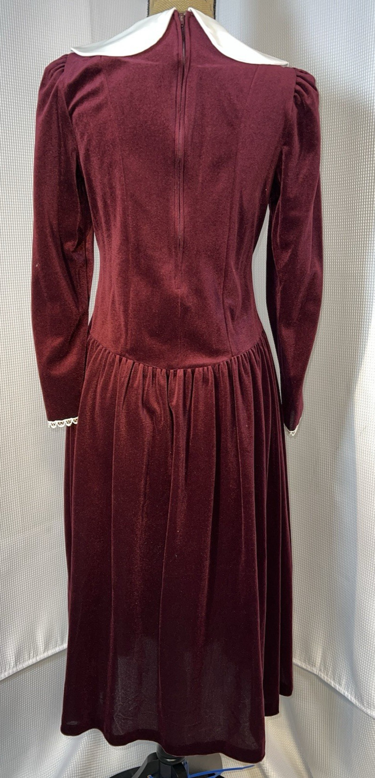 Vintage Ribbons and Lace Collection Black Velveteen Dress White Satin Collar v86