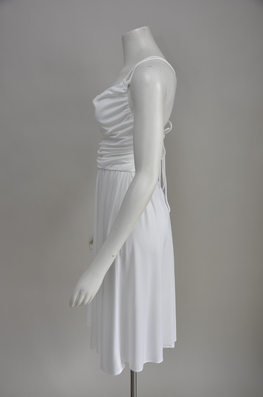 Vintage 1970s White Jersey Knit Open Back Cowl Neck Disco Dress Jacket XS-M
