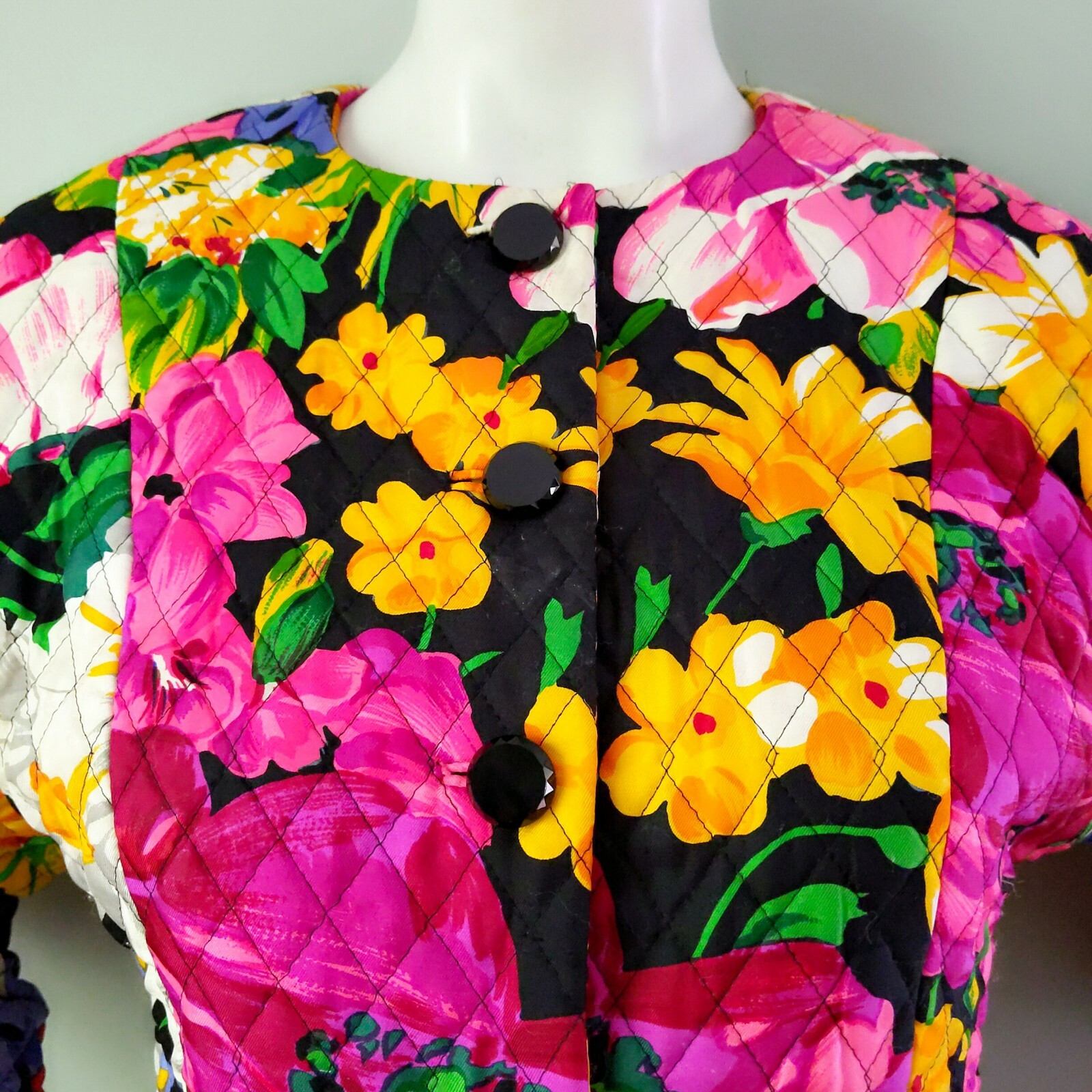 Vintage 1980s Carolyne Roehm Couture Saks Floral Quilted Cropped Blazer XS S B34