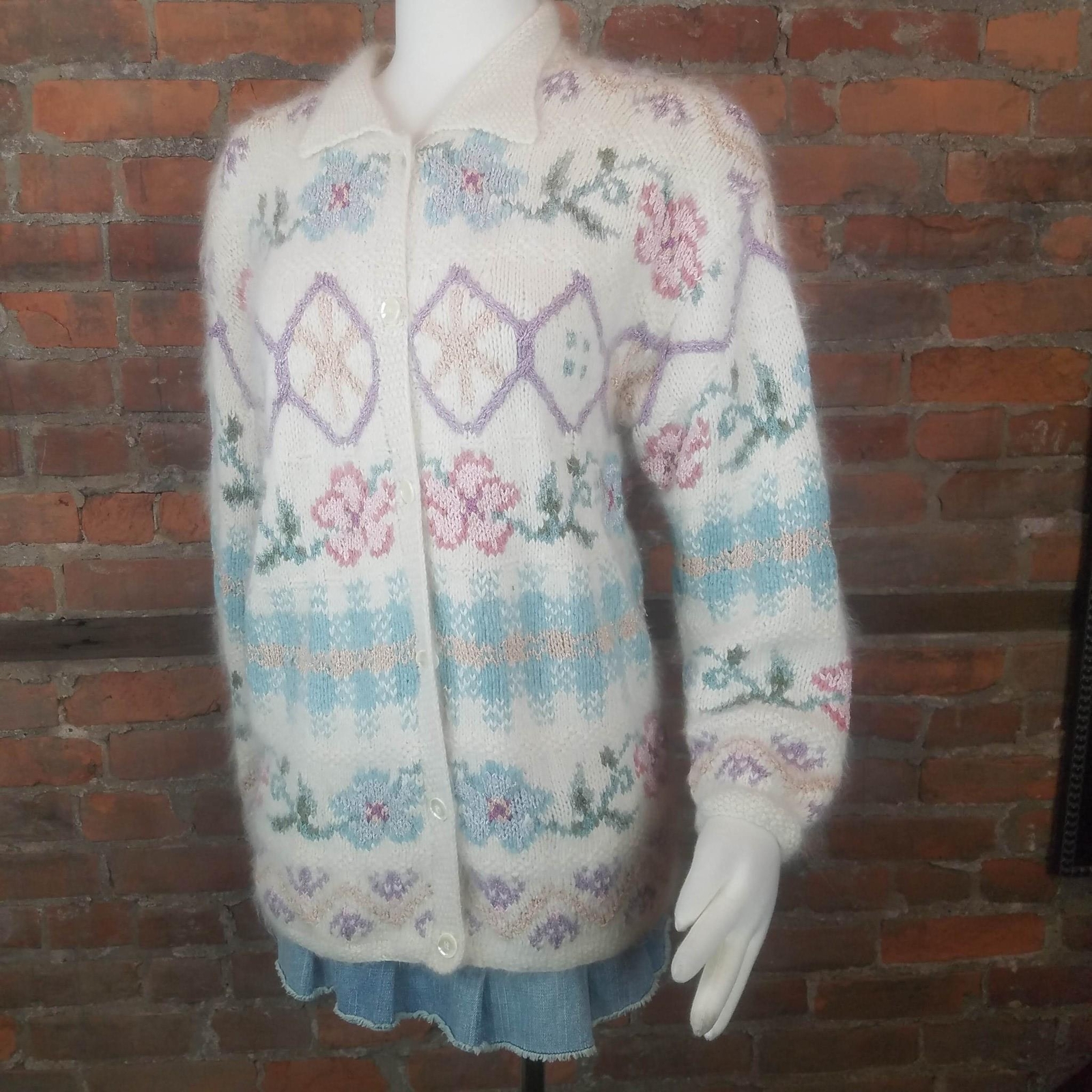 VTG Express Tricot Womens Fuzzy Cardigan Ivory Pastel HandKnit Silk Angora Sz S