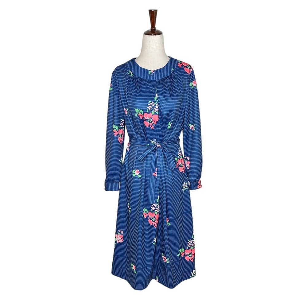 Vintage 70s Floral Striped Retro Belted Button Through Dress