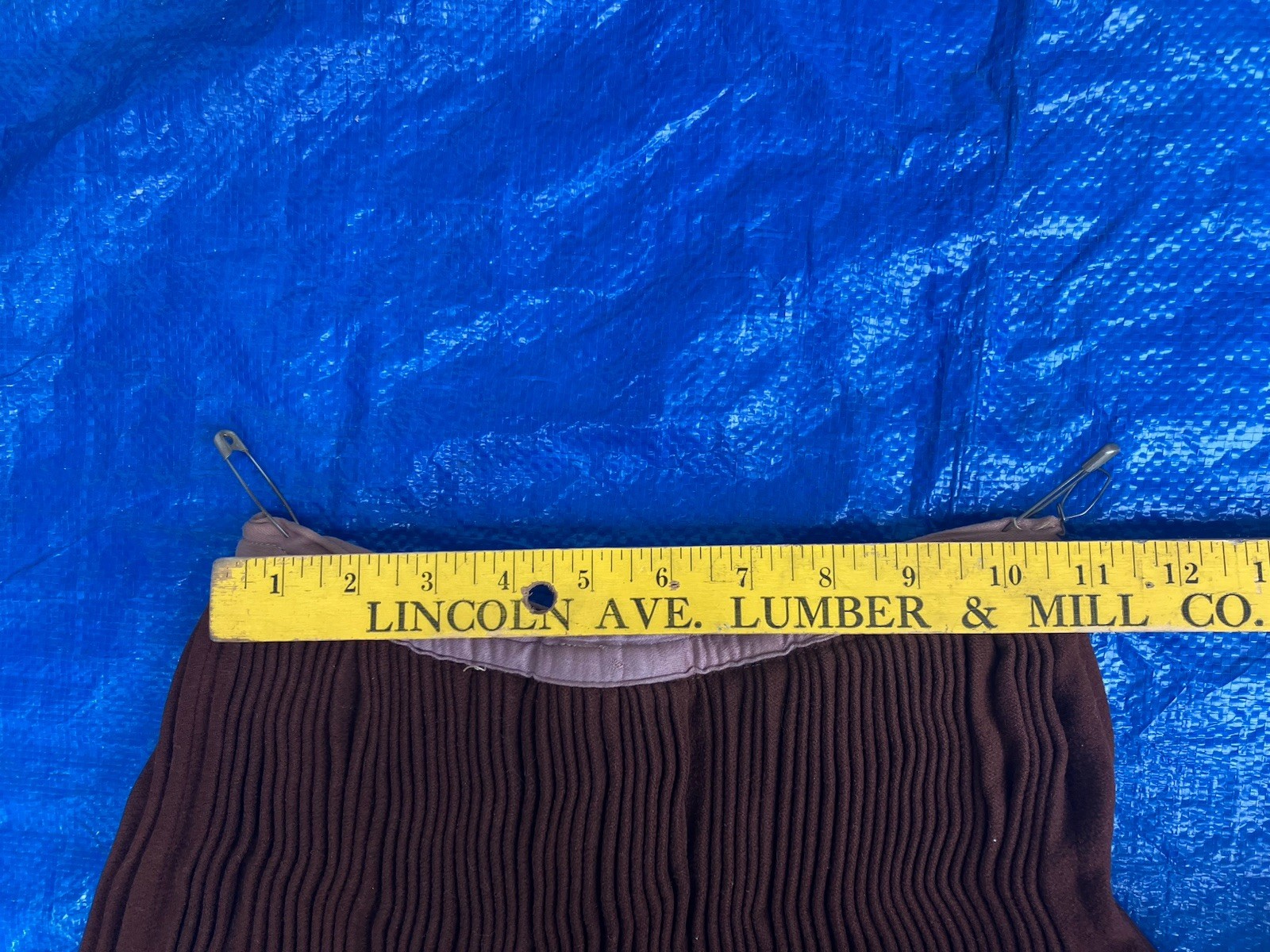 Vintage Western Costume Co Hollywood Skirt Waist 23”