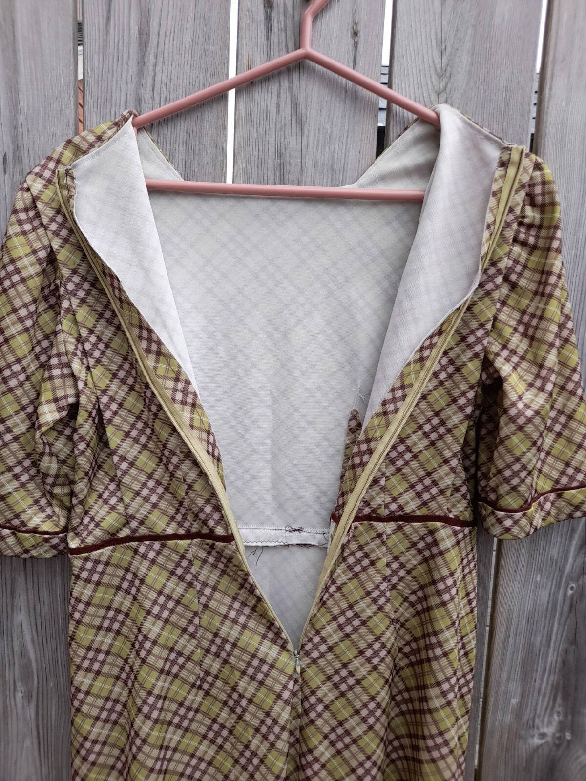 Amish Mennonite Cape Dress 36″ Bust 29.5″ Waist Retro 90s Green Brown Plaid