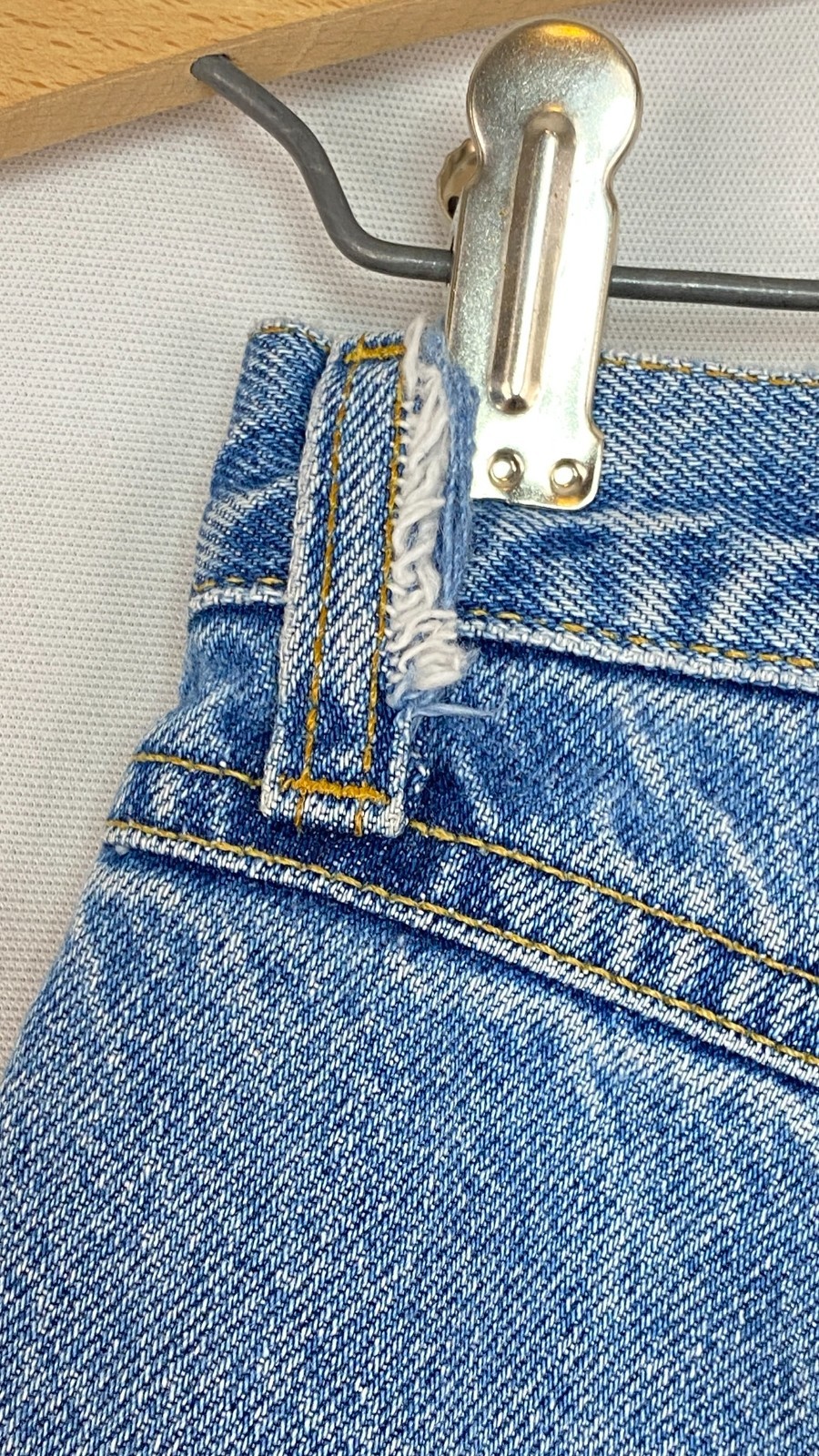 Vintage 1980s high waist jeans 25 34 side buttons ROCKY MOUNTAIN 29 blue denim
