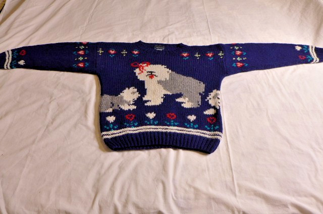 VTG Women’s 100% Wool 1980’s Woolrich Old English Sheepdog Crew Sweater Small
