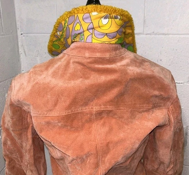 Vintage Woman’s Suede Jacket Pink Orange Faux Sherpa Collar Sz M Retro B2 Style