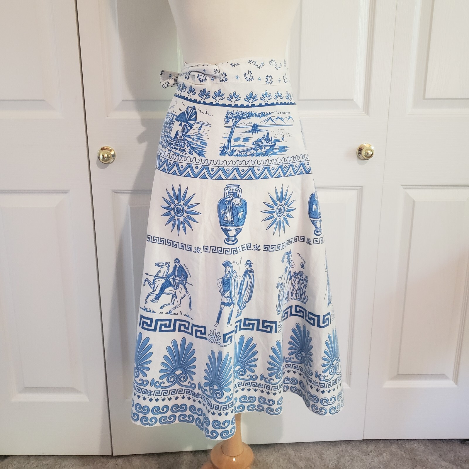 Vtg 1970s Greek Greece Novelty Wrap Skirt Blue White Cotton Size Medium