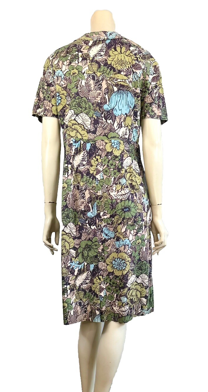 vintage 50’s 60’s floral dress short sleeve, buttons from waist up cotton med/lg