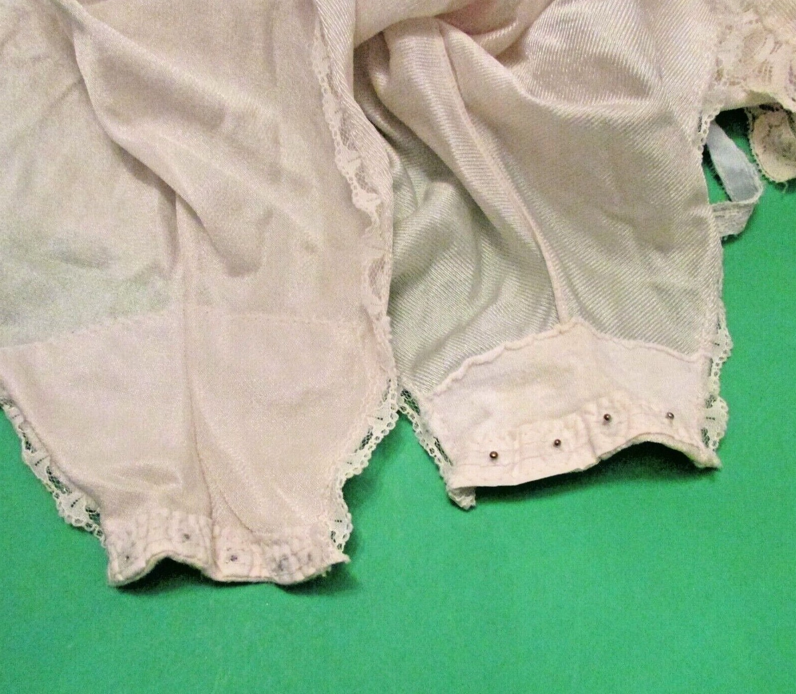 Kayser Lingerie Silky Tricot Nylon Lace One Piece Teddy Bodysuit 32 USA made