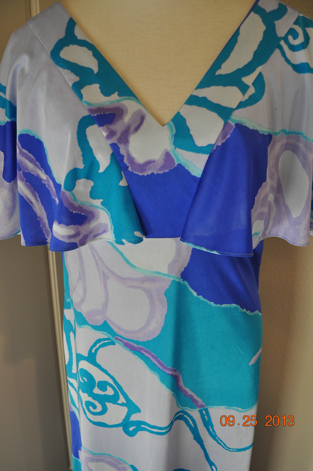 KIYOMI Hawaiian Maxi Dress flutter sleeve Hostess Aloha Tiki Liberty House Med