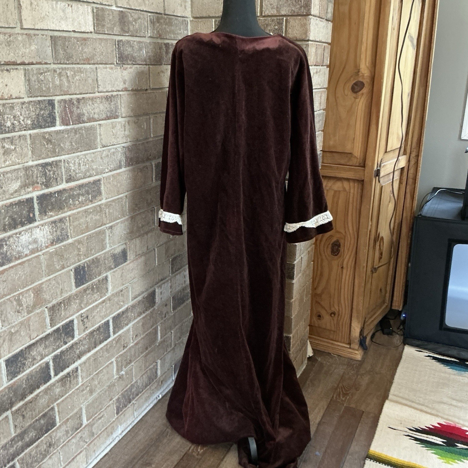 70s VINTAGE Brown Velour Maxi Kaftan Dress Lace Trim Plus Size 1X 2X Boho #2D6