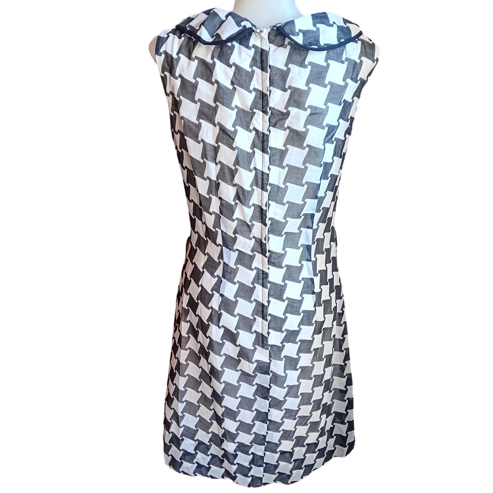 True Vintage Dress 12 1960’s Geometric Sleeveless Bow Collar Mod Garage Scooter