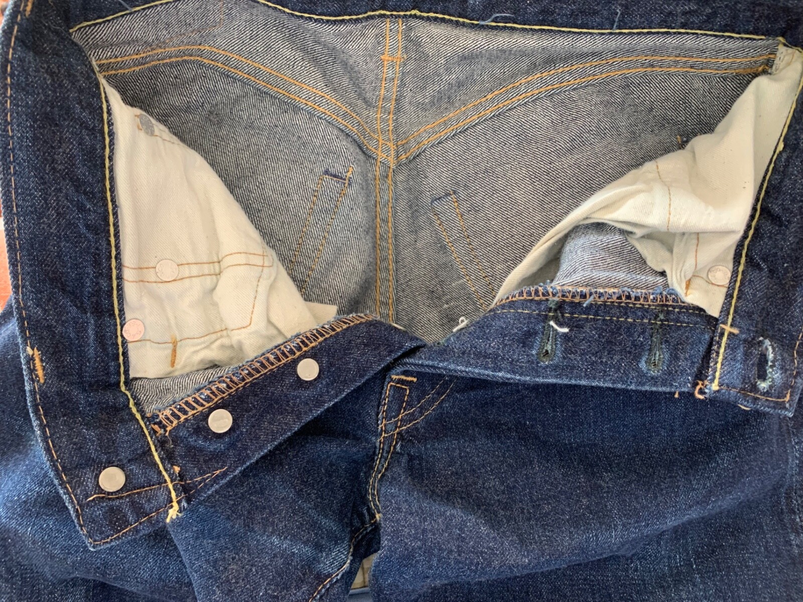 Extremely Rare Vintage Levi’s 501 Big E Jeans – Pre-1969, Dark Blue Wash