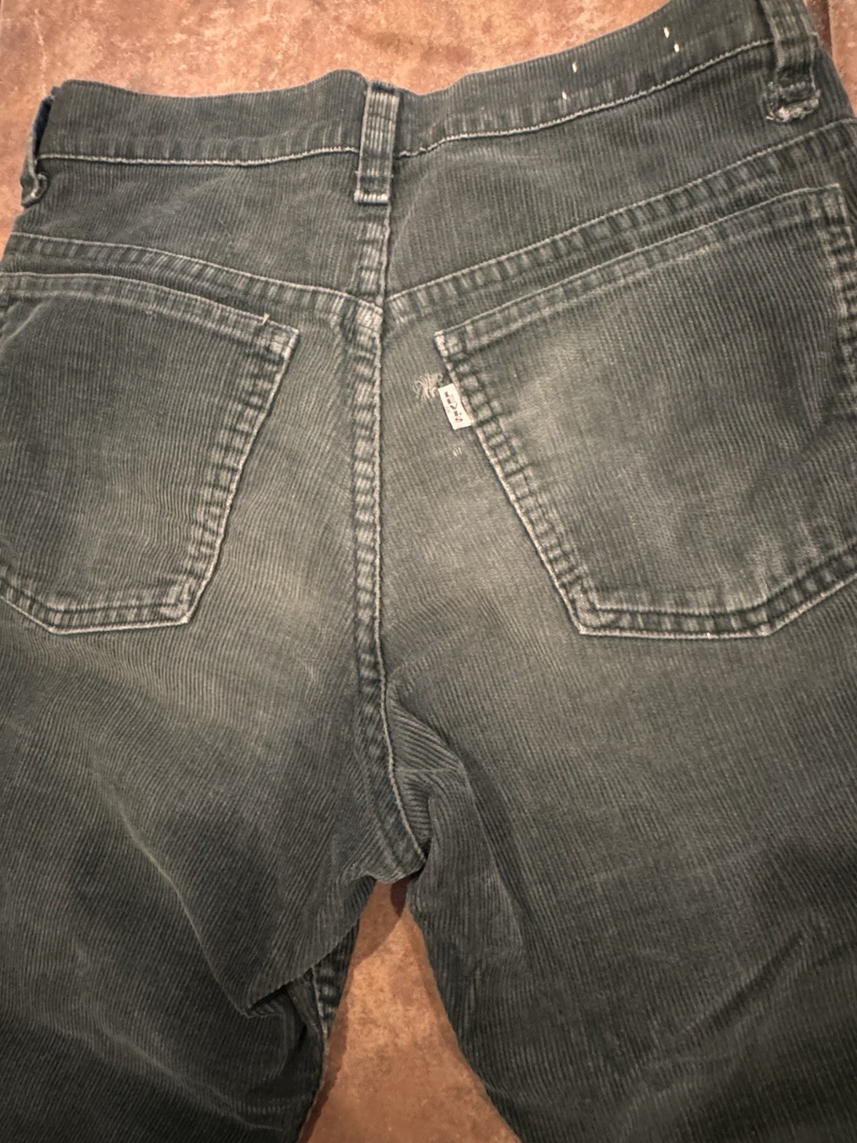 Vintage Levi’s Big E Green Corduroy Capris Pants Size 29 (check Measurements)